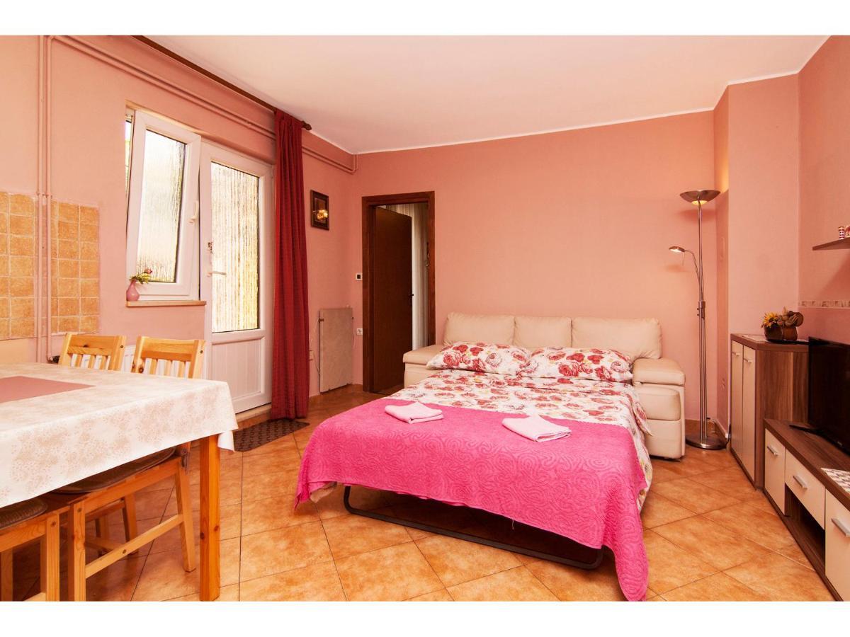 Apartman Nensi Appartamento Vodnjan Esterno foto