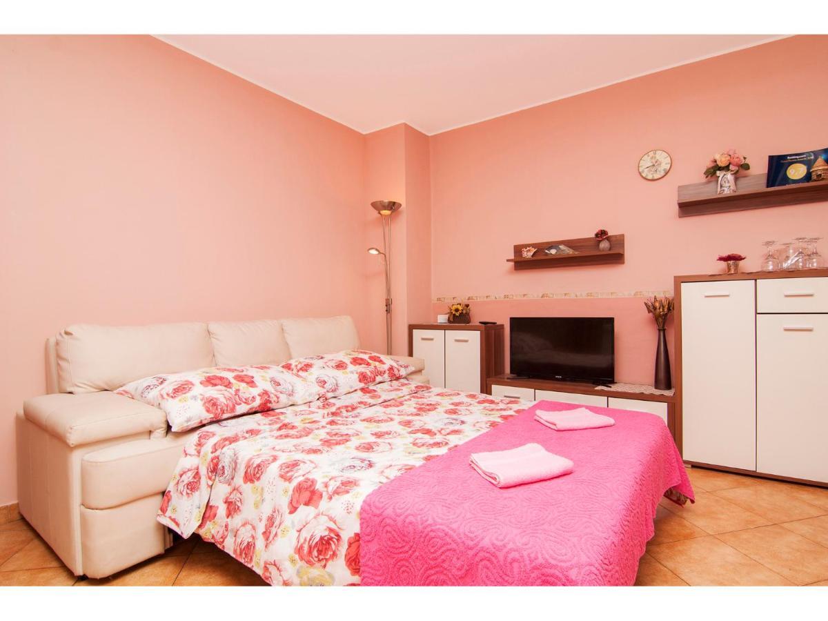 Apartman Nensi Appartamento Vodnjan Esterno foto